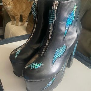 Brand new, never worn, YRU Nightmare Bolt Lightning Boots